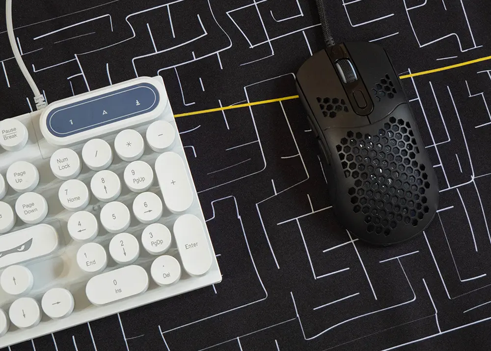 BANDIT LABIRYNTH Gamer Egérpad - L – 8. kép