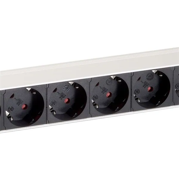 Equip Hálózati Elosztó - 333293 (Schuko, 8 Schuko, Rack 1U, 1,8m kábel, aluminium, fekete) – 3. kép