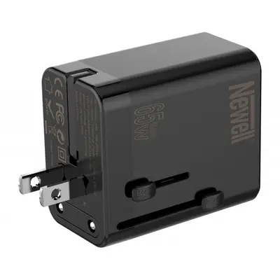 NEWELL GAN gyorstöltő adapter utazáshoz, 65W, AC aljzat, 1 db USB-A port 2 db USB-C port, kivehető dugók – 2. kép