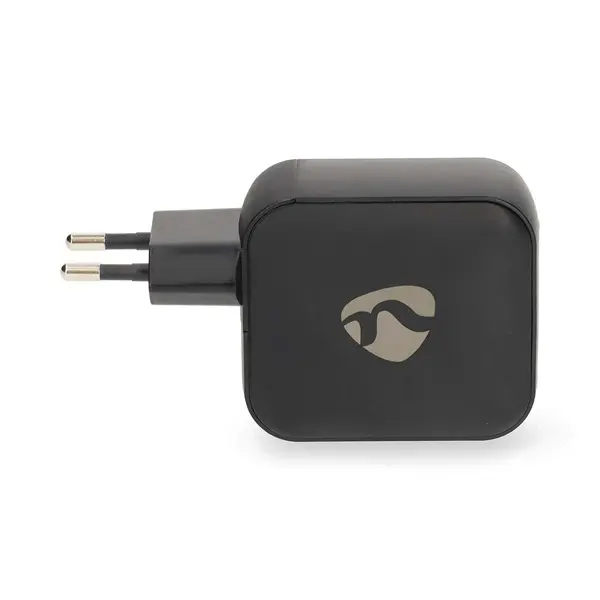 Nedis WGCHA100WBK töltő 100 W, GaN, PD3.0, QC 2,5 / 3,0 / 5,0 A, Kimenetek száma: 3, USB-A / 2x USB-C, fekete – 3. kép