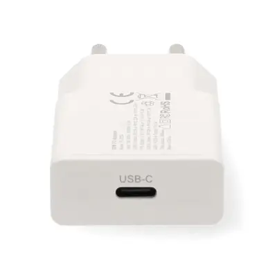 Nedis WCHAC20WT fali USB töltő, 20 W, GaN, PD3.0, 1,67 / 2,22 / 3,0 A, USB-C, automatikus feszültségválasztás – 2. kép