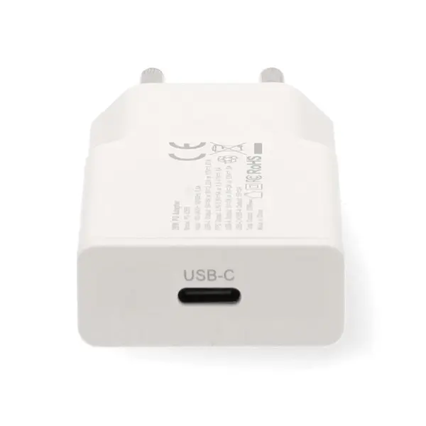 Nedis WCHAC20WT fali USB töltő, 20 W, GaN, PD3.0, 1,67 / 2,22 / 3,0 A, USB-C, automatikus feszültségválasztás – 2. kép