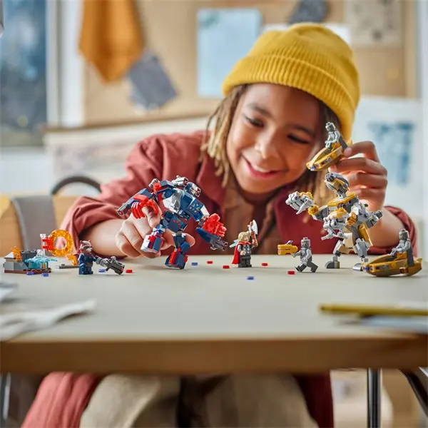 LEGO® | Marvel Bosszúállók: Végjáték Thor a chitauri harcosok ellen, szuperhősakciók 76322 – 5. kép