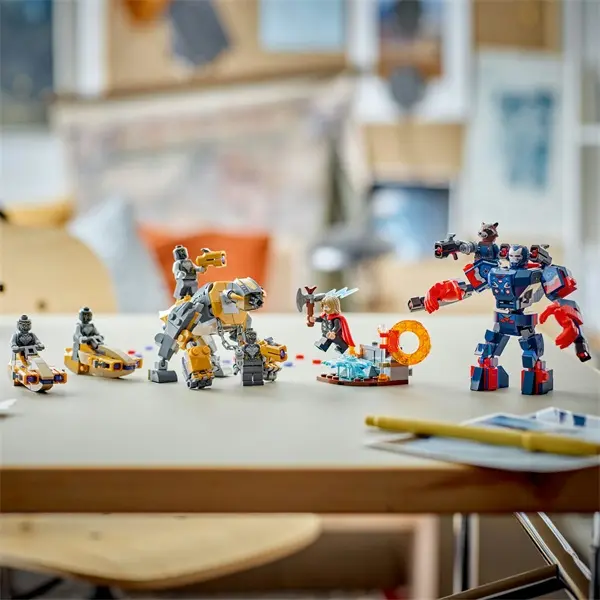 LEGO® | Marvel Bosszúállók: Végjáték Thor a chitauri harcosok ellen, szuperhősakciók 76322 – 6. kép