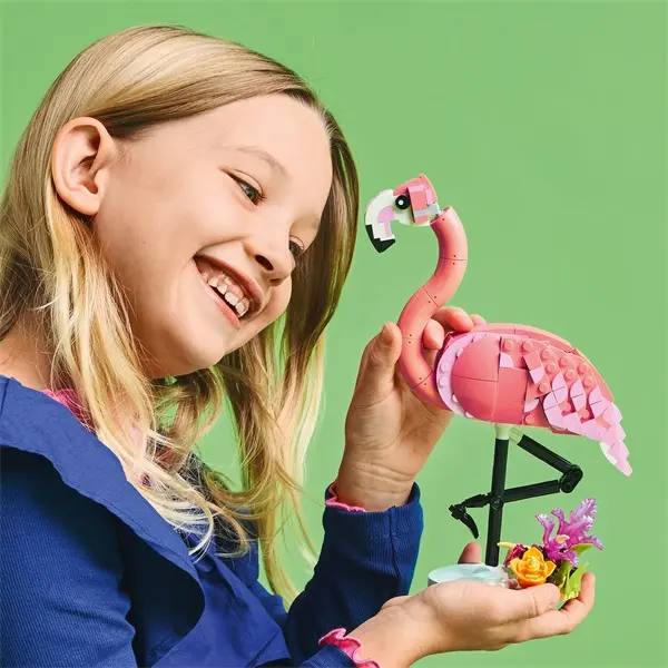 LEGO® Creator 3 az 1-ben Vadállatok: rózsaszín flamingó, állatos játékkészlet 31170 – 6. kép