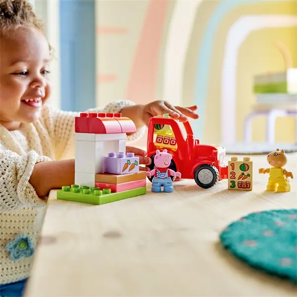 LEGO® DUPLO® Peppa malac Traktor és piac építőkészlet 10468 – 6. kép