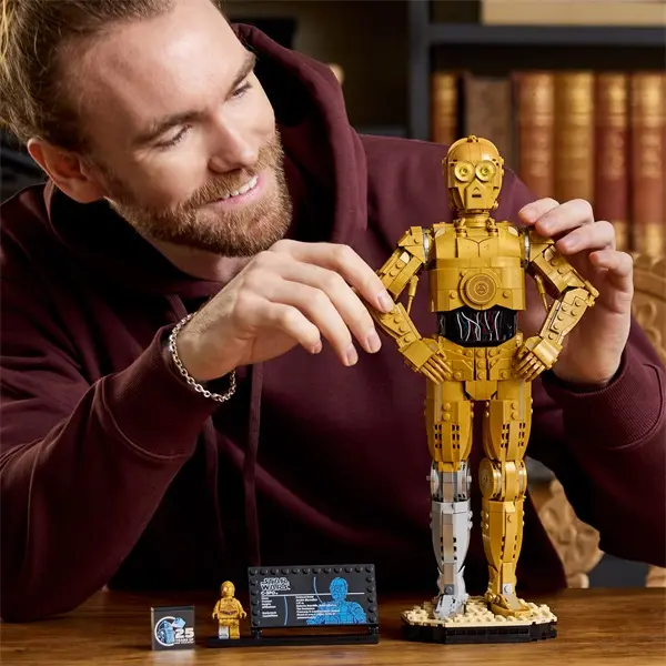 LEGO® Star Wars™ C-3PO™ megépíthető droidfigura 75398 – 5. kép