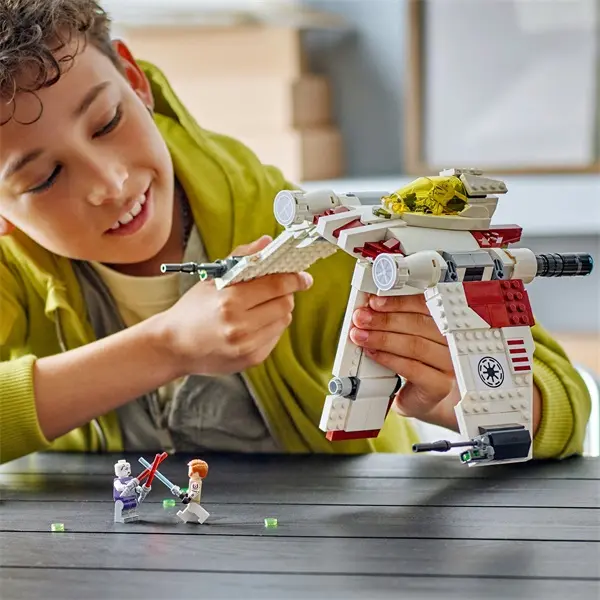 LEGO® Star Wars™ V-19 Torrent-osztályú csillagvadász, készlet 75432 – 5. kép
