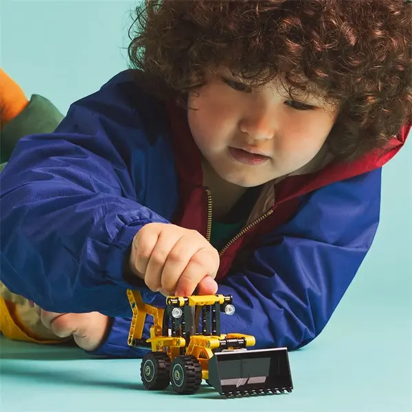 LEGO® Technic Árokásó rakodó építőipari játék járművet tartalmazó szett 42197 – 5. kép