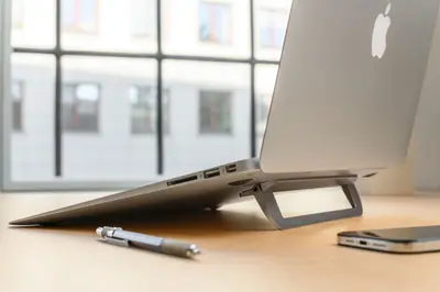 FIXED Frame Mini aluminum notebook illetve tablet állvány Silver