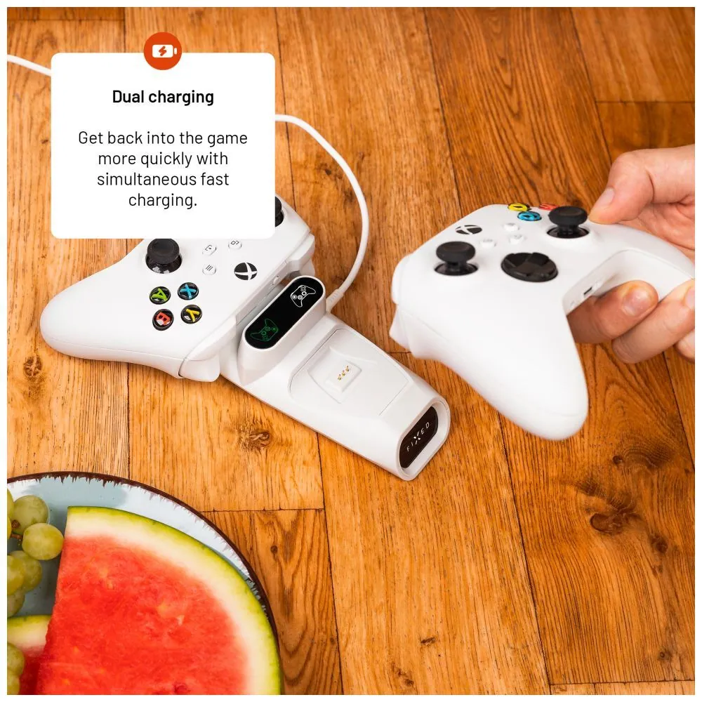 FIXED Kettős töltőállomás Xbox Series S, X kontrollerhez és One vezeték nélküli vezérlőkhöz, fehér – 7. kép