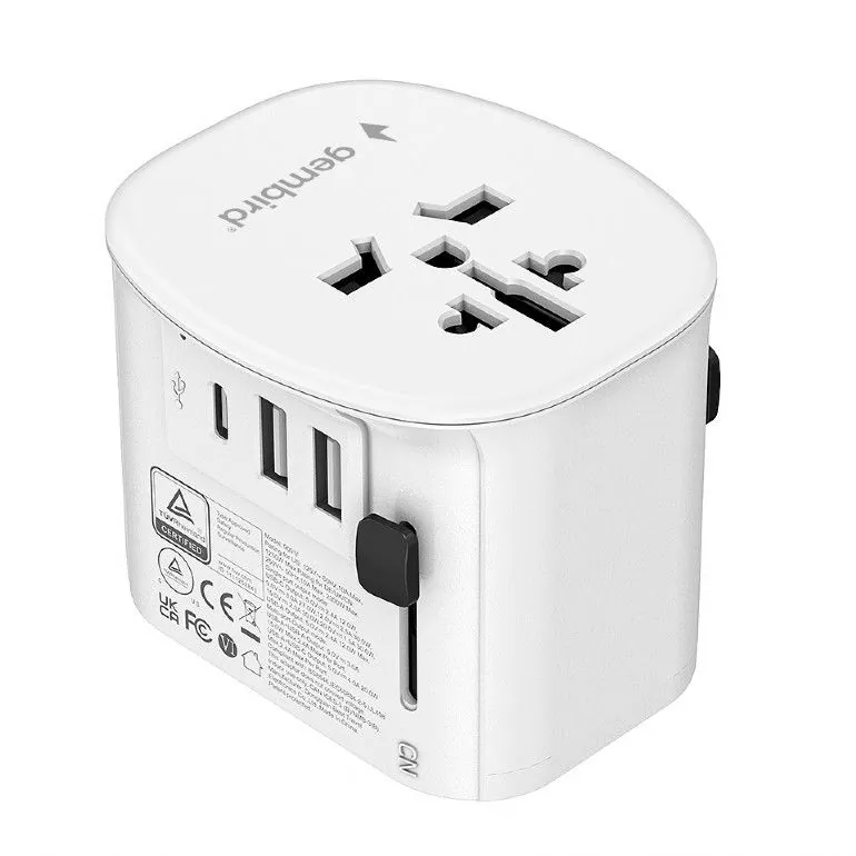 Gembird Grounded universal travel power adapter 15W White – 8. kép