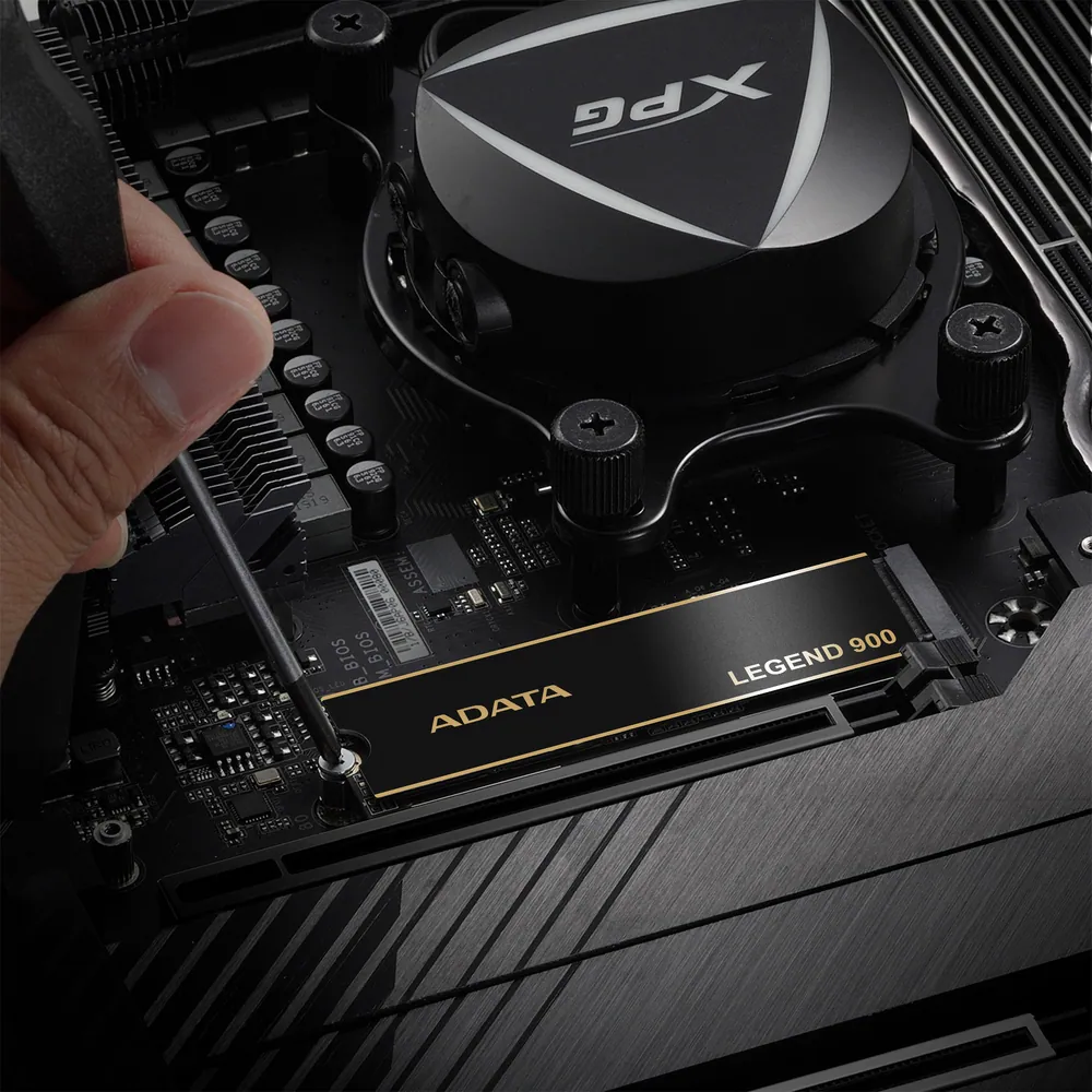 A-Data 1TB M.2 2280 NVMe Legend 900 – 3. kép