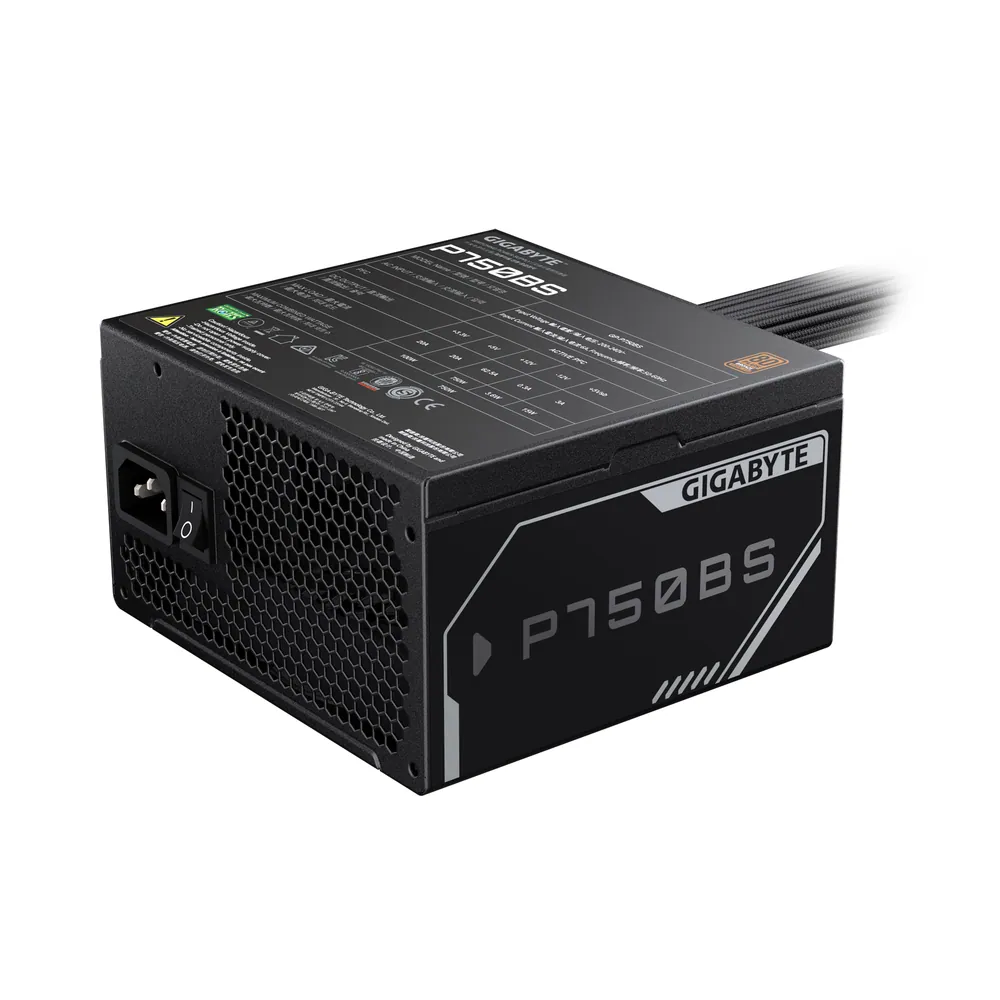 Gigabyte 750W 80+ Bronze – 4. kép